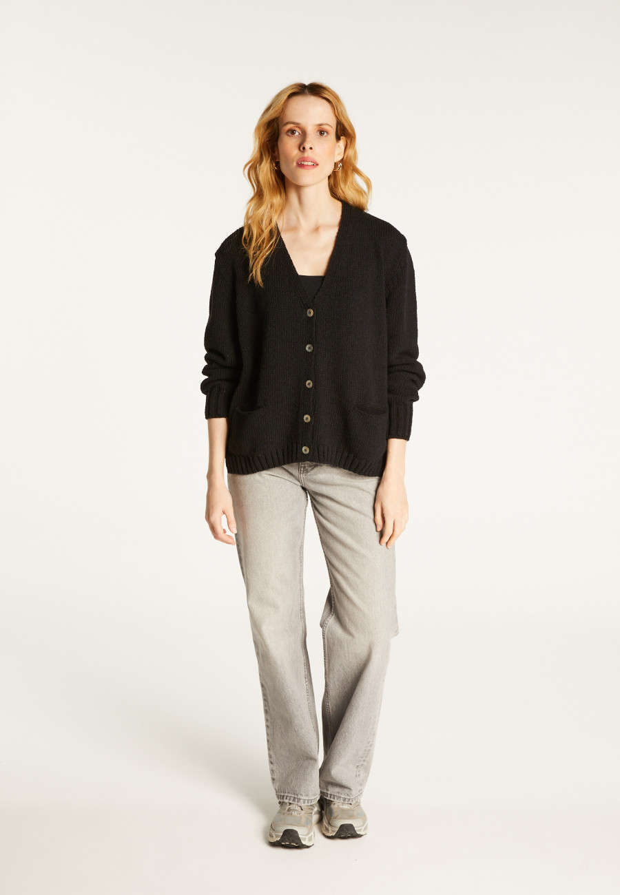 V-neck cardigan in wool and silk V-neck cardigan in wool and silk