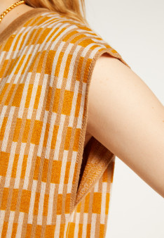 Sleeveless V-neck patterned sweater - Ganael