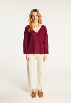 V-neck pullover in Fil Lumière® Delly