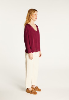 V-neck pullover in Fil Lumière® Delly