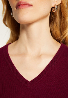 V-neck cashmere sweater with side slits - Accacia